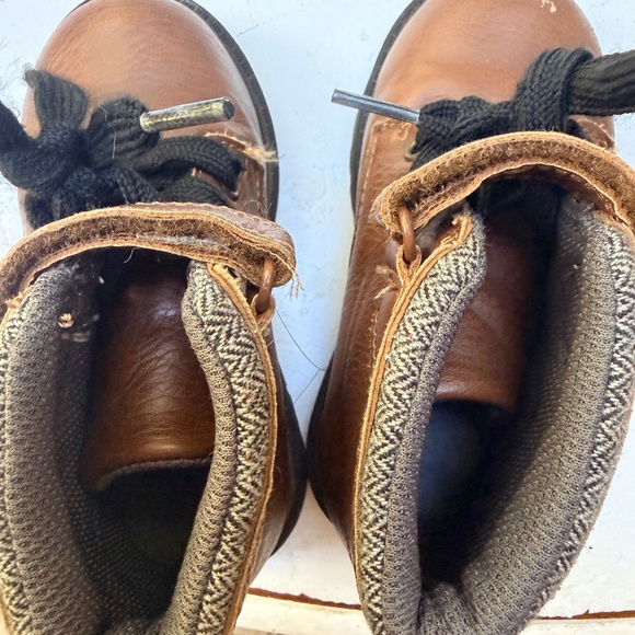 Carter’s Boots size 7 toddler in brown - Picture 6 of 6